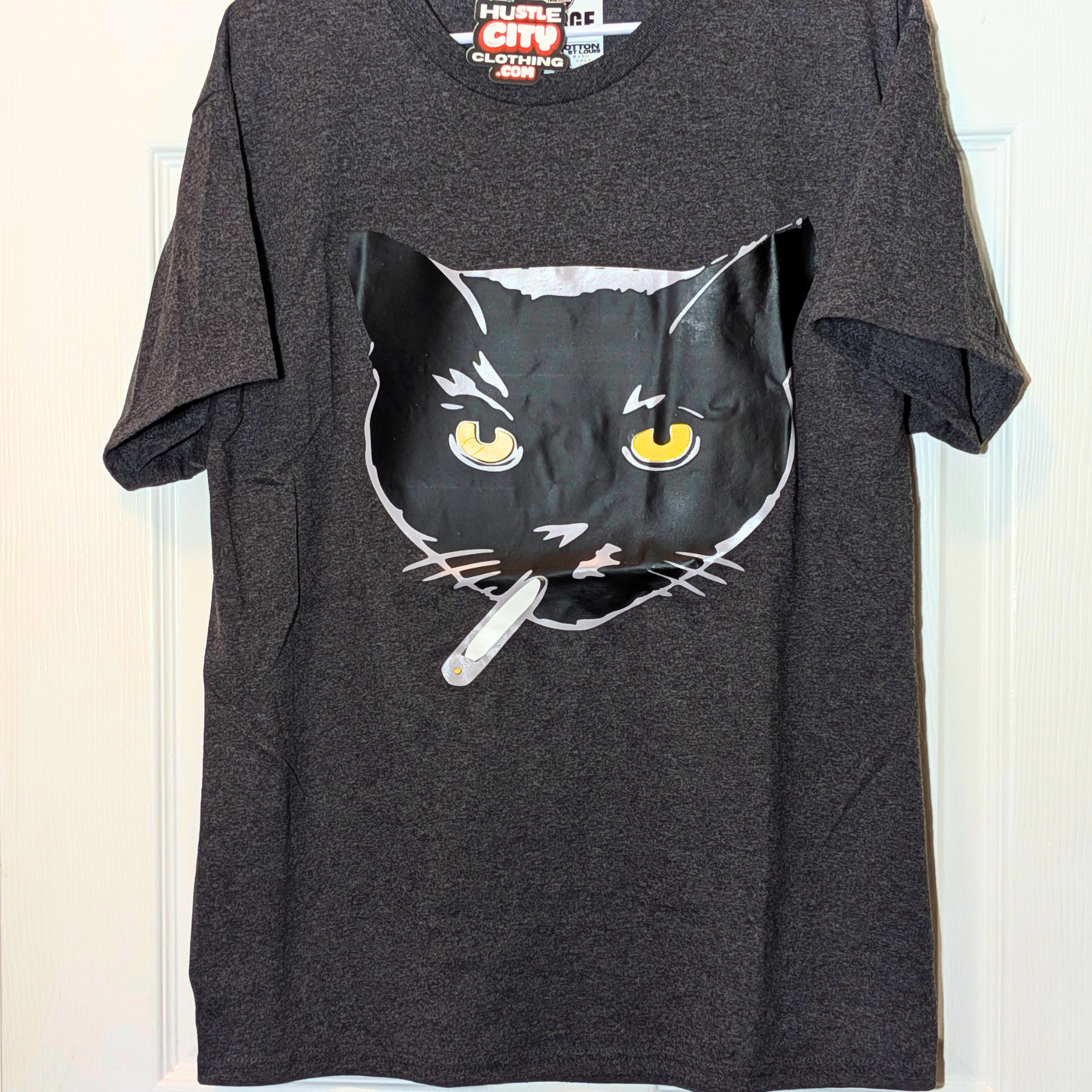 smoking kitty t shirt – Large – CharcoaL