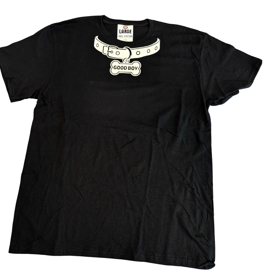 Pup Collar Streetwear Graphic T-Shirt
