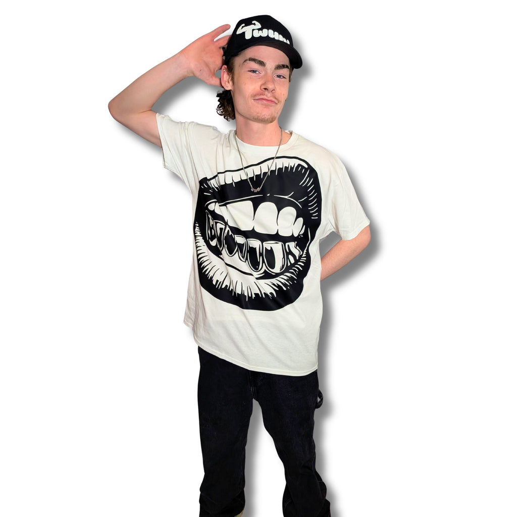 Snarl Streetwear Graphic T-Shirt