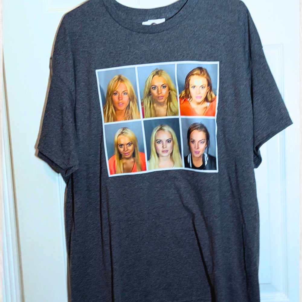 Lilo Mugshot T-Shirt - Charcoal Streetwear