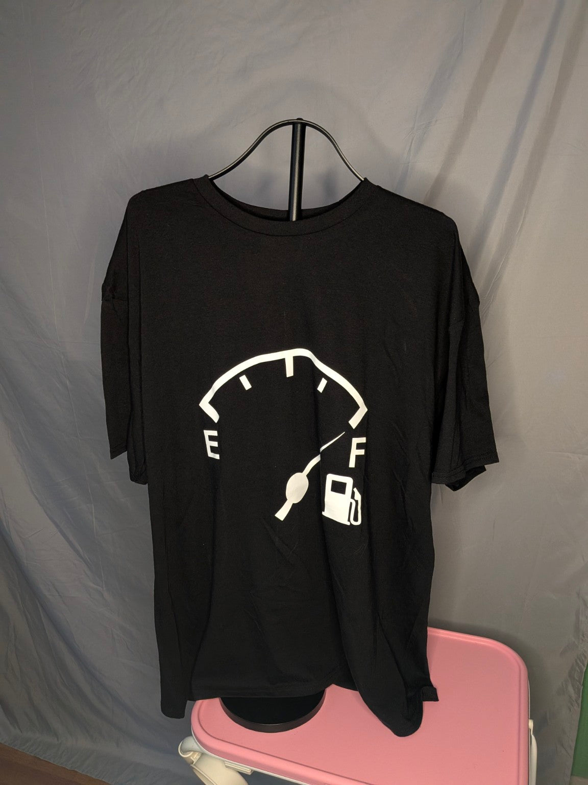 Got Dat Gas Streetwear Graphic T-Shirt in black with white fuel gauge graphic on gray backdrop